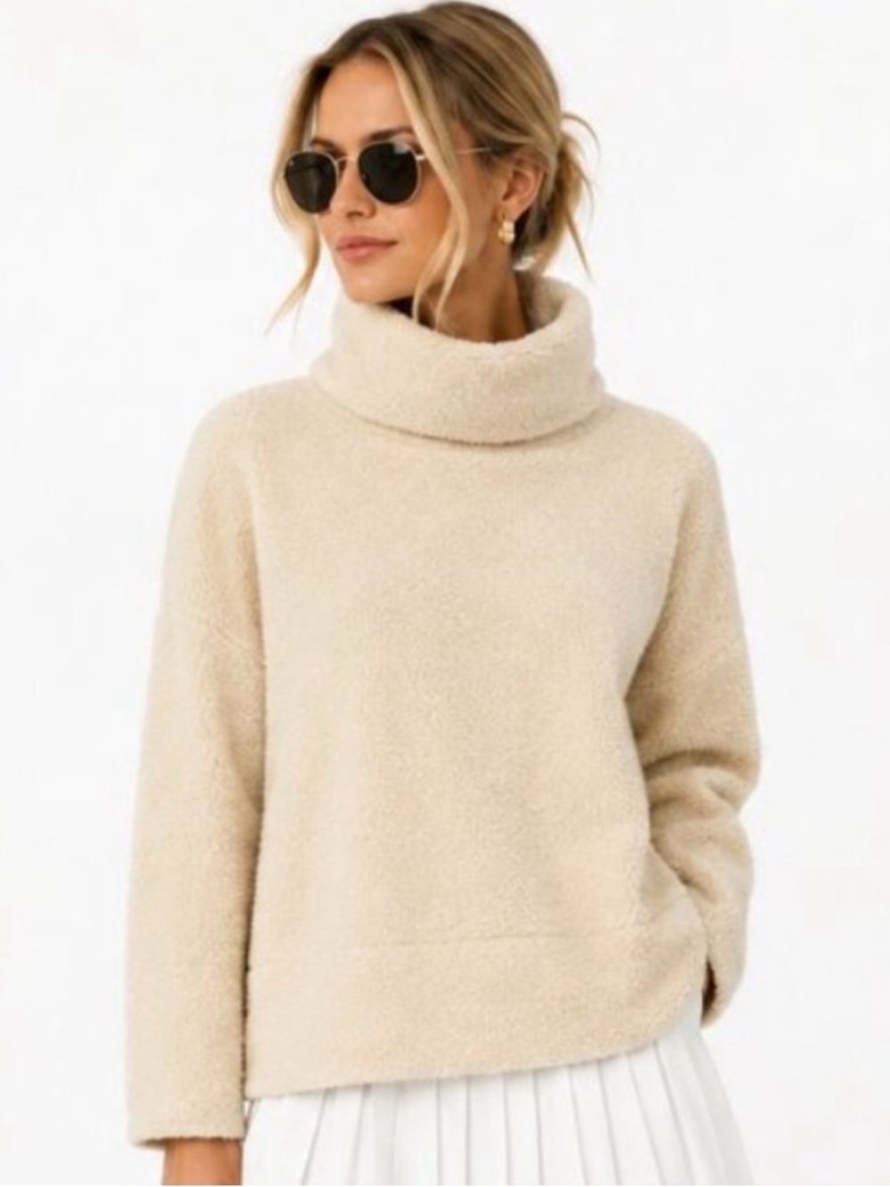 EUC Tuckernuck Rollins Sherpa Cream Cozy Turtleneck Sweater